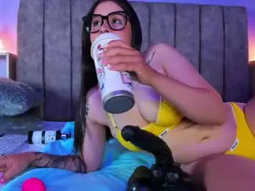 Chaturbate Best live sex cam show of annedixie_1