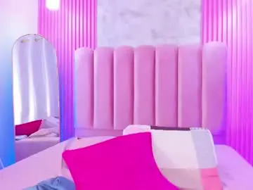 Chaturbate Free Porn Cam of lunarosse18