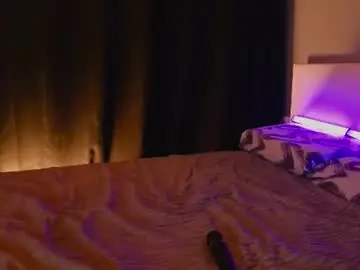 Chaturbate Adult Webcam of tinnymollys01