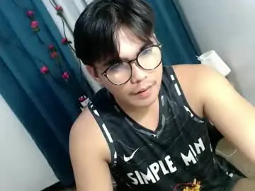 Chaturbate Live Sex Cam of ur_jadelover