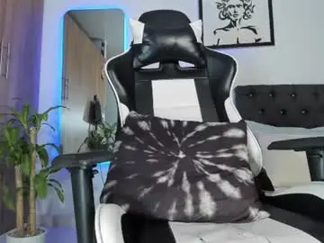 Chaturbate Live Sex Cam of alannaughty_