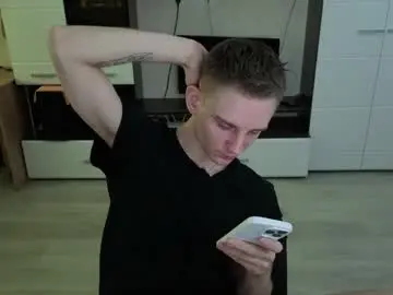 Chaturbate Live Porn of angryzan