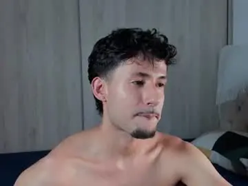 Chaturbate Live Porn of dimitri_targaryen
