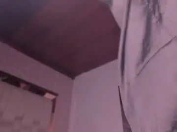 Chaturbate Sex Cam of emmily_savage