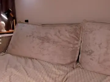 Chaturbate Live Sex Cam of kristindavis_