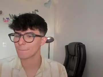 Chaturbate Best Webcam of mikeyvioleta