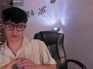 Chaturbate Best live sex cam show of mikeyvioleta