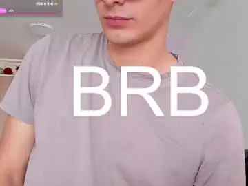 Chaturbate Best live sex cam show of mikeyvioleta
