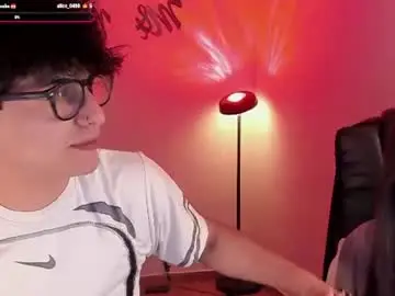 Chaturbate Best Webcam of mikeyvioleta