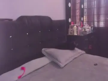 Chaturbate Best live sex cam show of tina_glow1