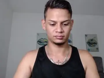 Chaturbate Adult Webcam of axcel_boy