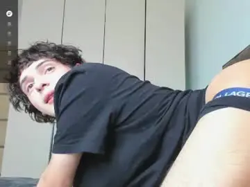 Chaturbate Free Live Porn of colestorm_