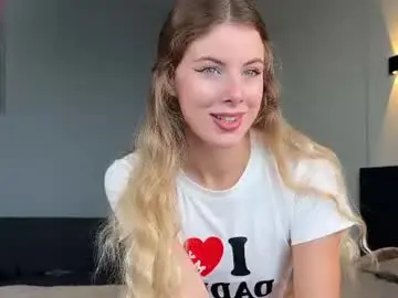 Chaturbate Watch Live Sex Cams of evymiuu