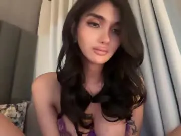 Chaturbate Watch Live Sex Cams of emeraldfvckinggreyson