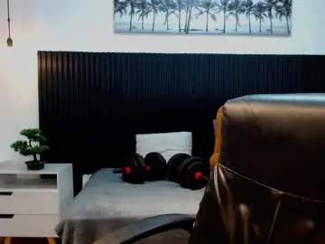 Chaturbate Live Sex Cam of jeremy_job