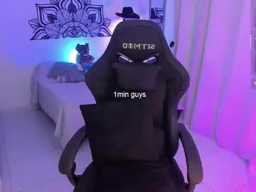 Chaturbate Sex Chat of louanebouroff