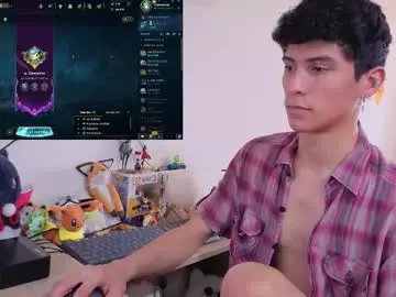 Chaturbate Watch Live Sex Cams of luclawthorne