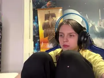 Chaturbate Free Porn Cam of melonygriffen