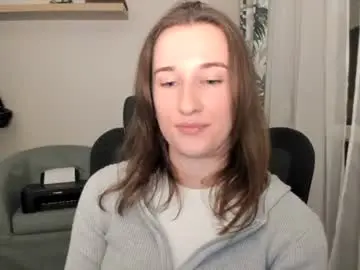 Chaturbate Nude Webcam of oliviaaa2003