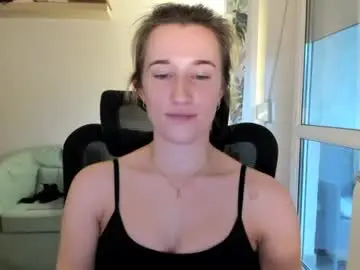Chaturbate Watch Live Sex Cams of oliviaaa2003