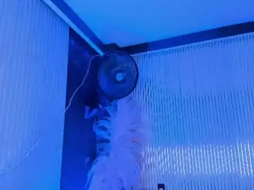 Chaturbate Watch Live Sex Cams of thaliabrooks_