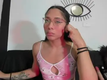 Chaturbate Nude Webcam of emilygomezz