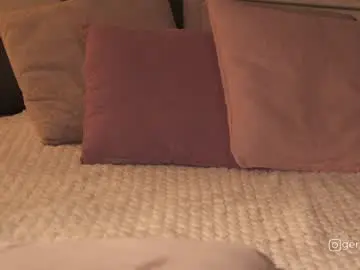 Chaturbate Live Sex Cam of germaine_jones