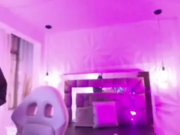 Chaturbate Free Porn Cam of queen_perla_