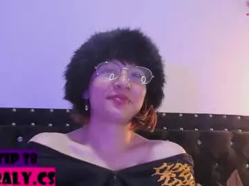 Chaturbate Live Sex of hey_noraly