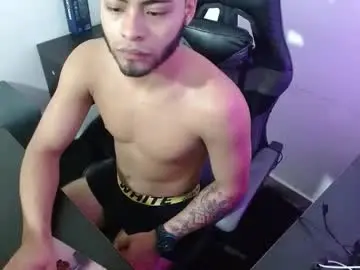 Chaturbate Watch Live Sex Cams of xanderstone00