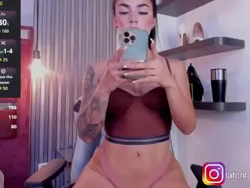 Chaturbate Live Sex Cam of kataadelafontaine