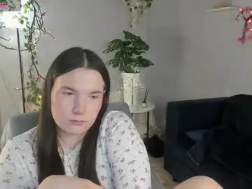 Chaturbate Nude Webcam of mira_silk