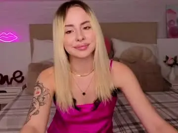 Chaturbate Watch Live Sex Cams of bella_crazyy