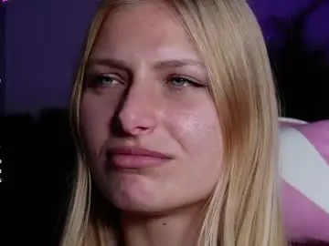 Chaturbate Live Sex of crystal_blond