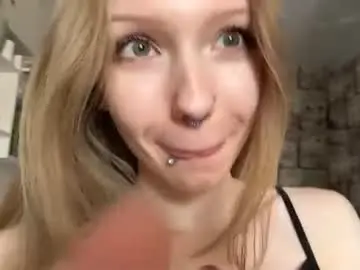 Chaturbate Sex Cam of gertrudeuran
