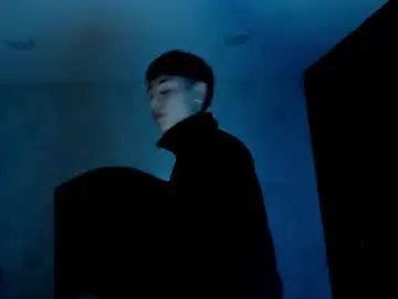 Chaturbate Best live sex cam show of liam_adamms