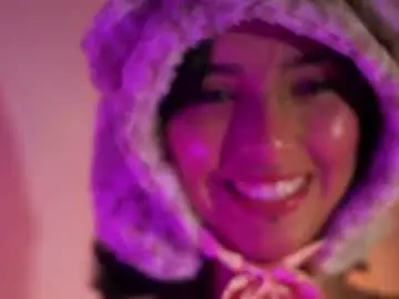 Chaturbate Sex Chat of little_vel