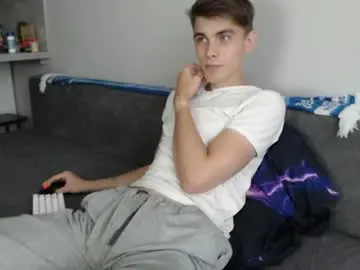 Chaturbate Watch Live Sex Cams of cute_oliver