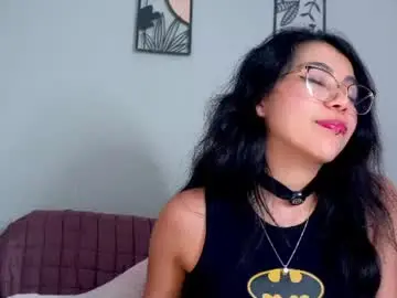Chaturbate Live Sex Cam of loveegirll
