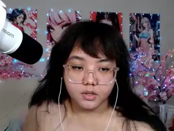 Chaturbate Watch Live Sex Cams of moertomlly
