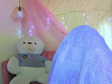 Chaturbate Watch Live Sex Cams of celeste222_