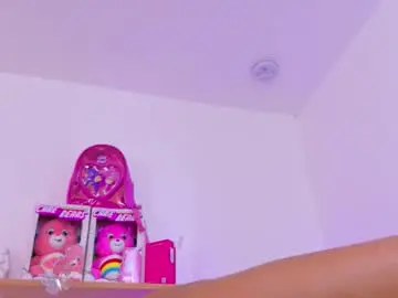 Chaturbate Best live sex cam show of emilyy_bank