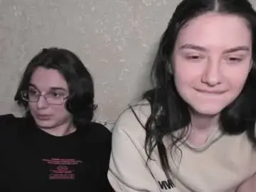 Chaturbate Live Sex Cam of muuur_love