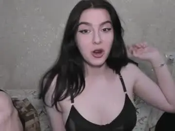 Chaturbate Live Sex Cam of muuur_love