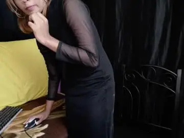 Chaturbate Adult Video Chat of indian_leah