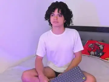 Chaturbate Adult Webcams of swwet_boy
