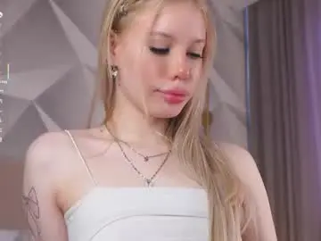 Chaturbate Live Sex Cam of waki_fuckie