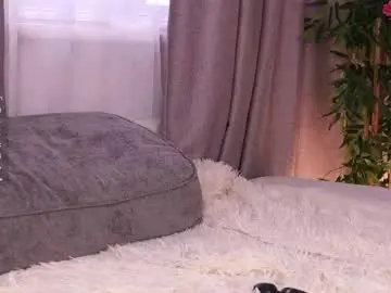 Chaturbate Live Sex Cam of waki_fuckie