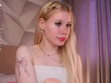 Chaturbate Live Sex of waki_fuckie