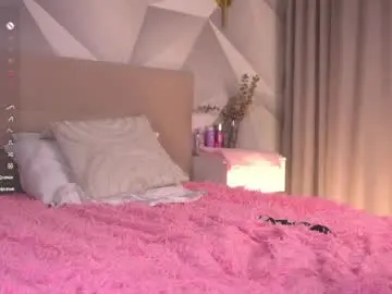 Chaturbate Best live sex cam show of waki_fuckie